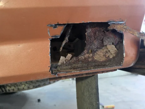 Rust repair · before